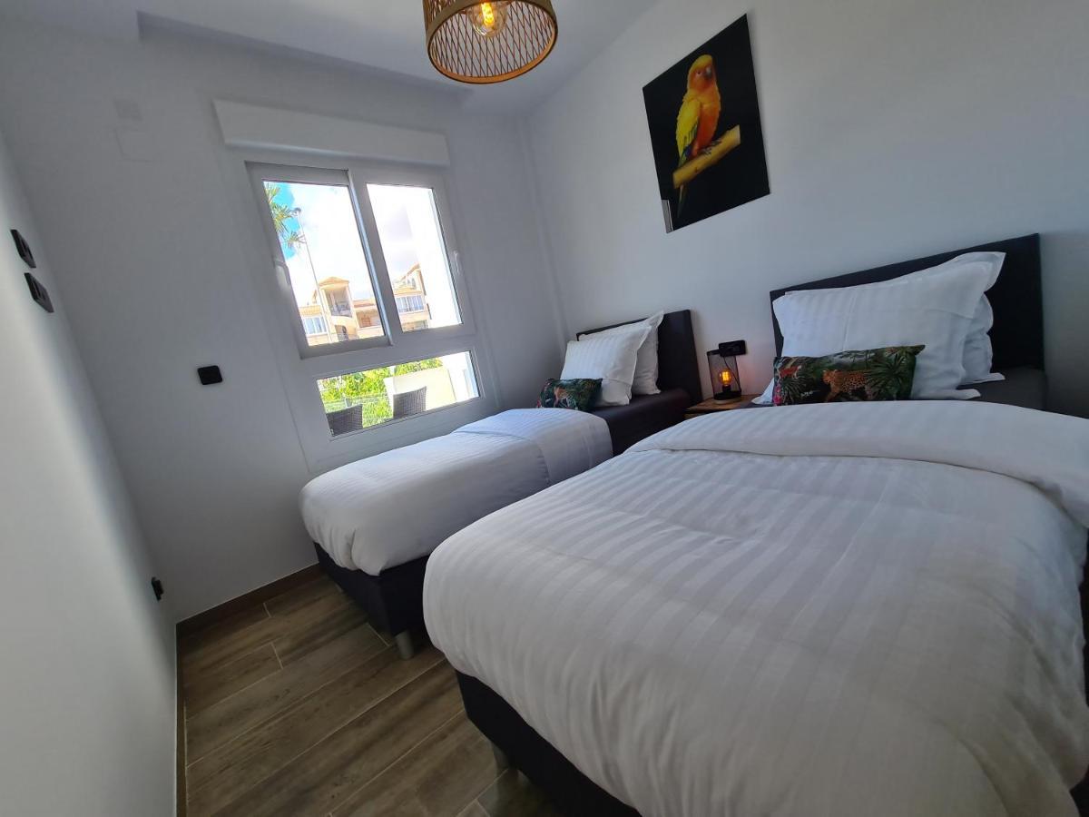 Residence Bali 托雷维耶哈 外观 照片
