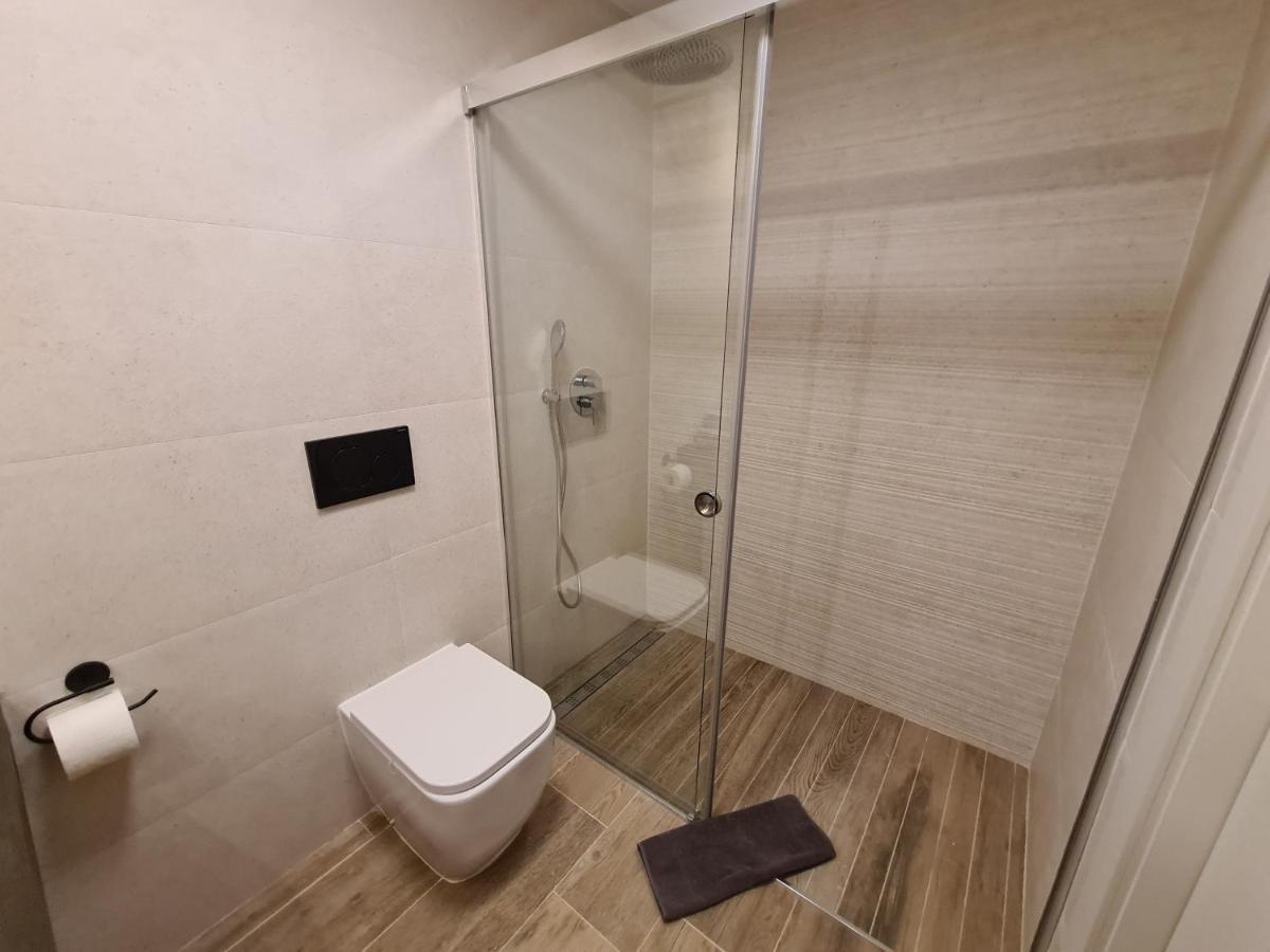 Residence Bali 托雷维耶哈 外观 照片