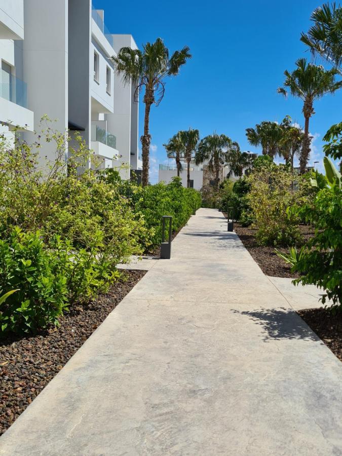 Residence Bali 托雷维耶哈 外观 照片
