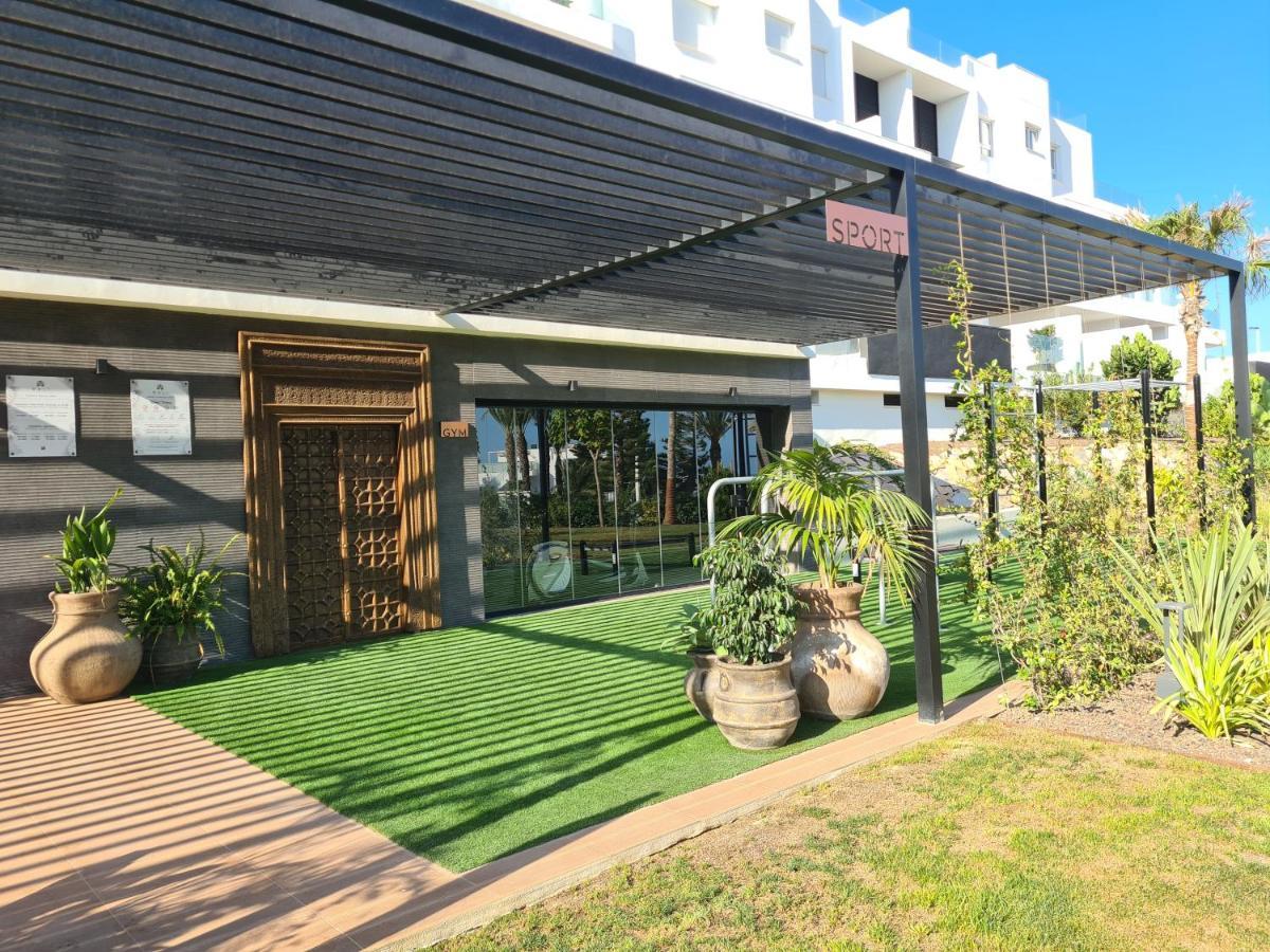 Residence Bali 托雷维耶哈 外观 照片